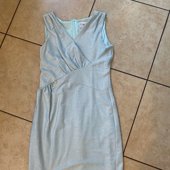 J. Taylor Dresses & Skirts - Mint green dress